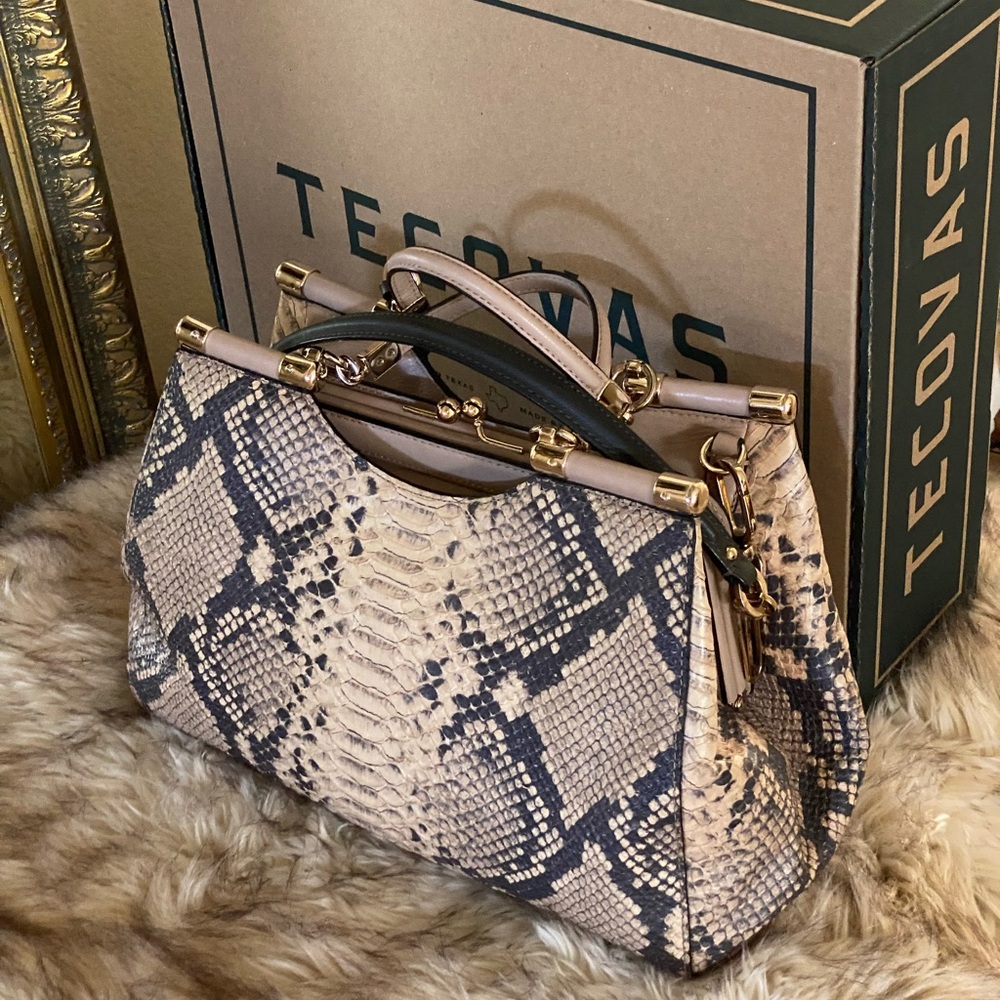 Coach Madison Pinnacle Caroline Satchel